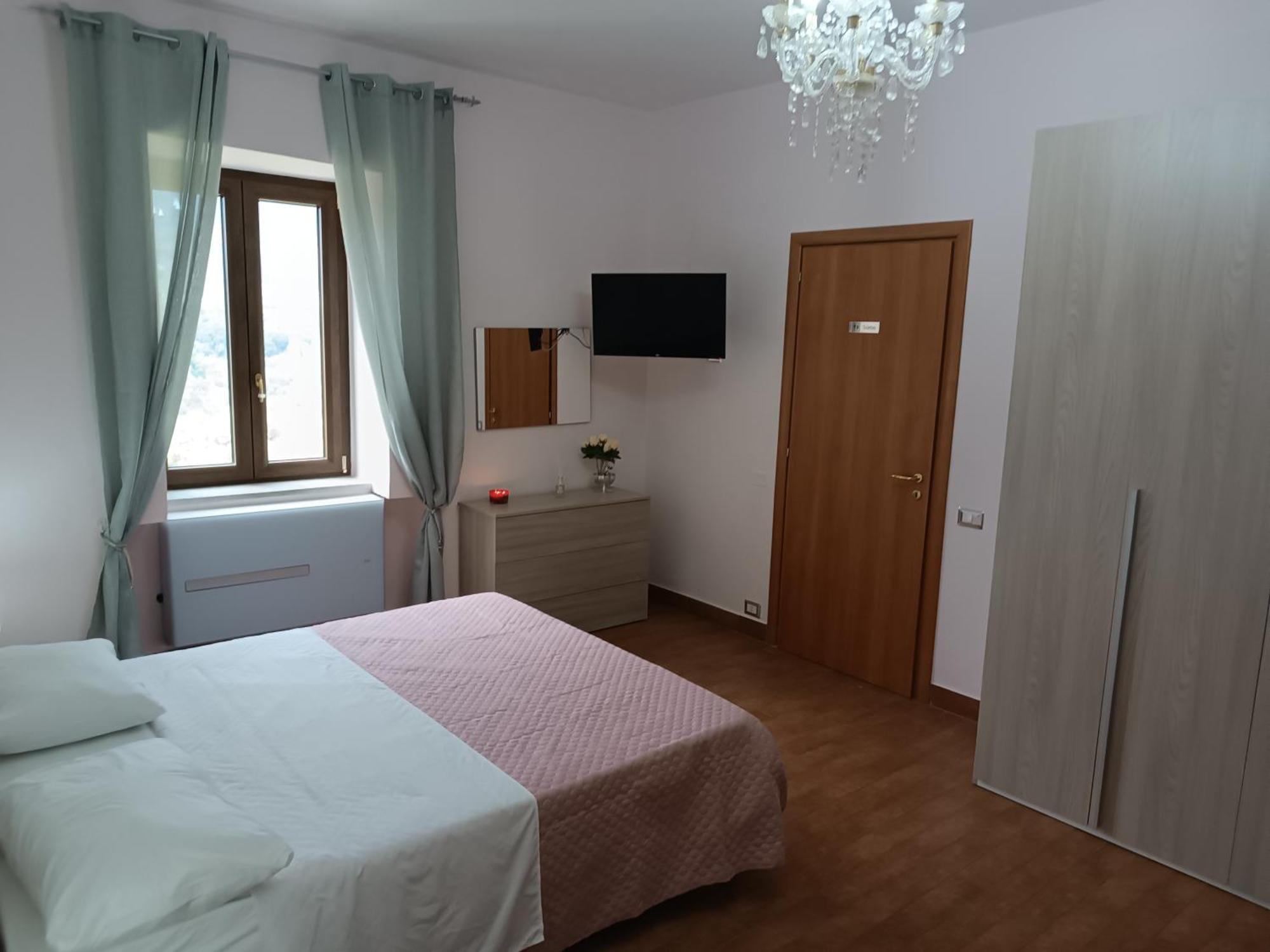 B&B Sunset Suite Belvedere 2 SantʼAgata deʼ Goti المظهر الخارجي الصورة